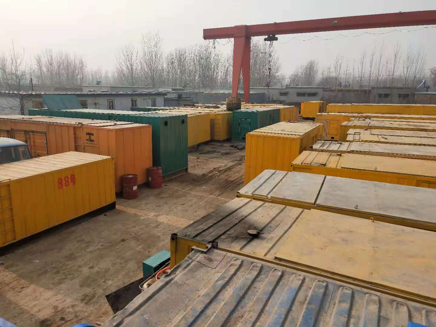 万宁租赁发电机-灰尘、风沙对柴油发电机组造成哪些不良影响？