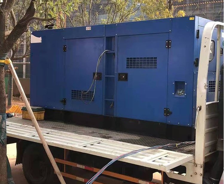 万宁柴油发电机组空气滤清器多久更换一次?