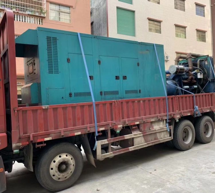 万宁如何在不同负载率下确保 400KW 柴油发电机组的正常运行？