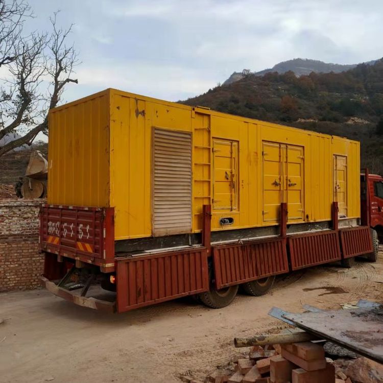 万宁200kW 发电机组在带电阻性负载时，输出功率会受到哪些因素的影响？