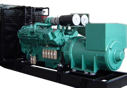 万宁冬季柴油发电机组启动前应进行哪些预热操作？